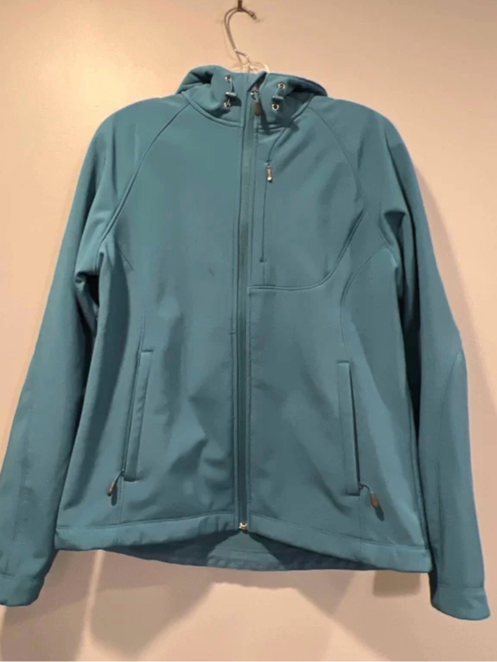 *Kirkland Signature Teal Hooded Softshell Jacket